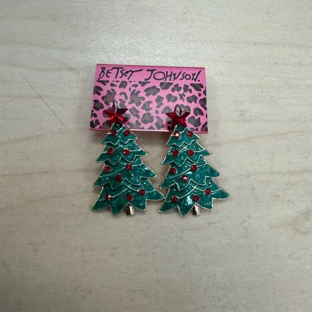 EARRINGS! Betsey Johnson Green Christmas Tree Earrings w/ Red Stars